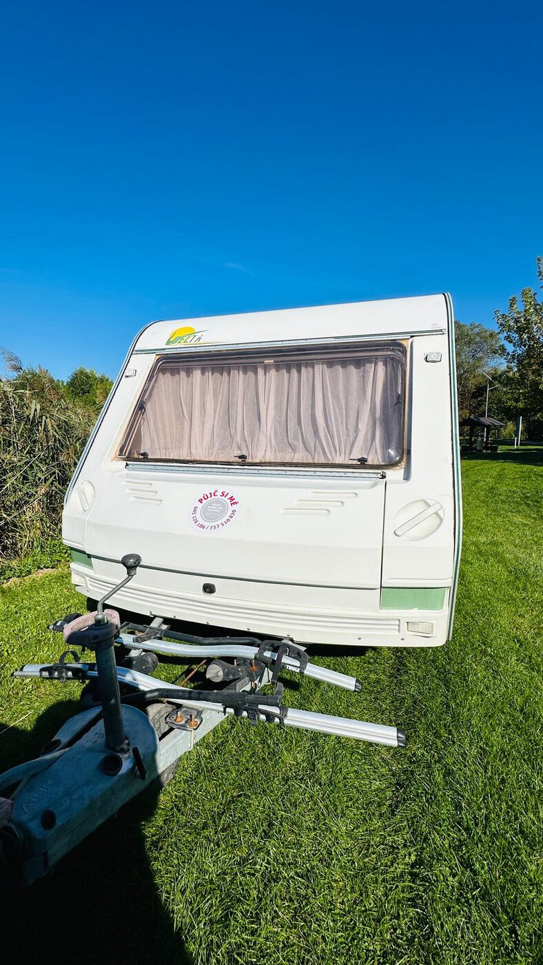 Karavan Delta 403D z nabídky Autopůjčovny Bučovice
